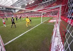 西甲倒计时，多特蒙德赛后再遭质疑，细节引发关注，底气十足，纪律约束更严格